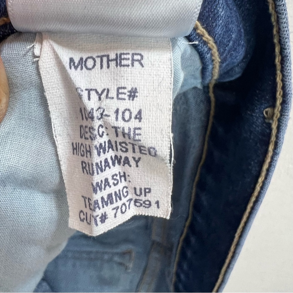 MOTHER High Waisted Runaway Skinny Flare Jeans SIZE 27 Teaming Up Stretch Denim - Picture 13 of 14